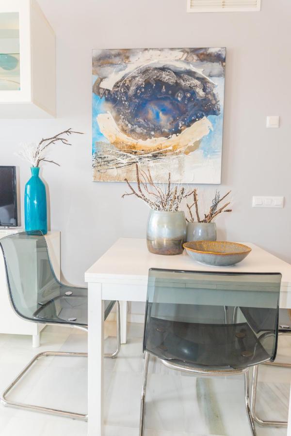 Apartamento Del Mar - Estupendo Piso Con Terraza En Segunda Línea *